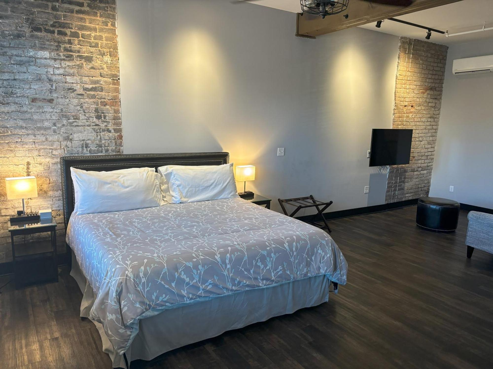 Gibson'S Warehouse Apartamento Staunton Exterior foto